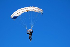 养老基金投资规模达2.6万亿元，连续8年实现正收益，中国养老基金投资