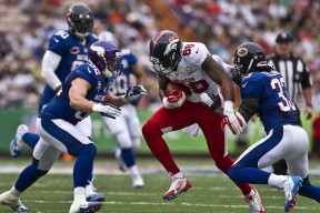 麦金托什女子200米蝶泳表现亮眼，麦金托什是哪国人