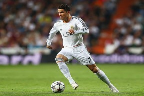 美洲杯明星尽显风采：精彩突破不停！，美洲杯足球明星