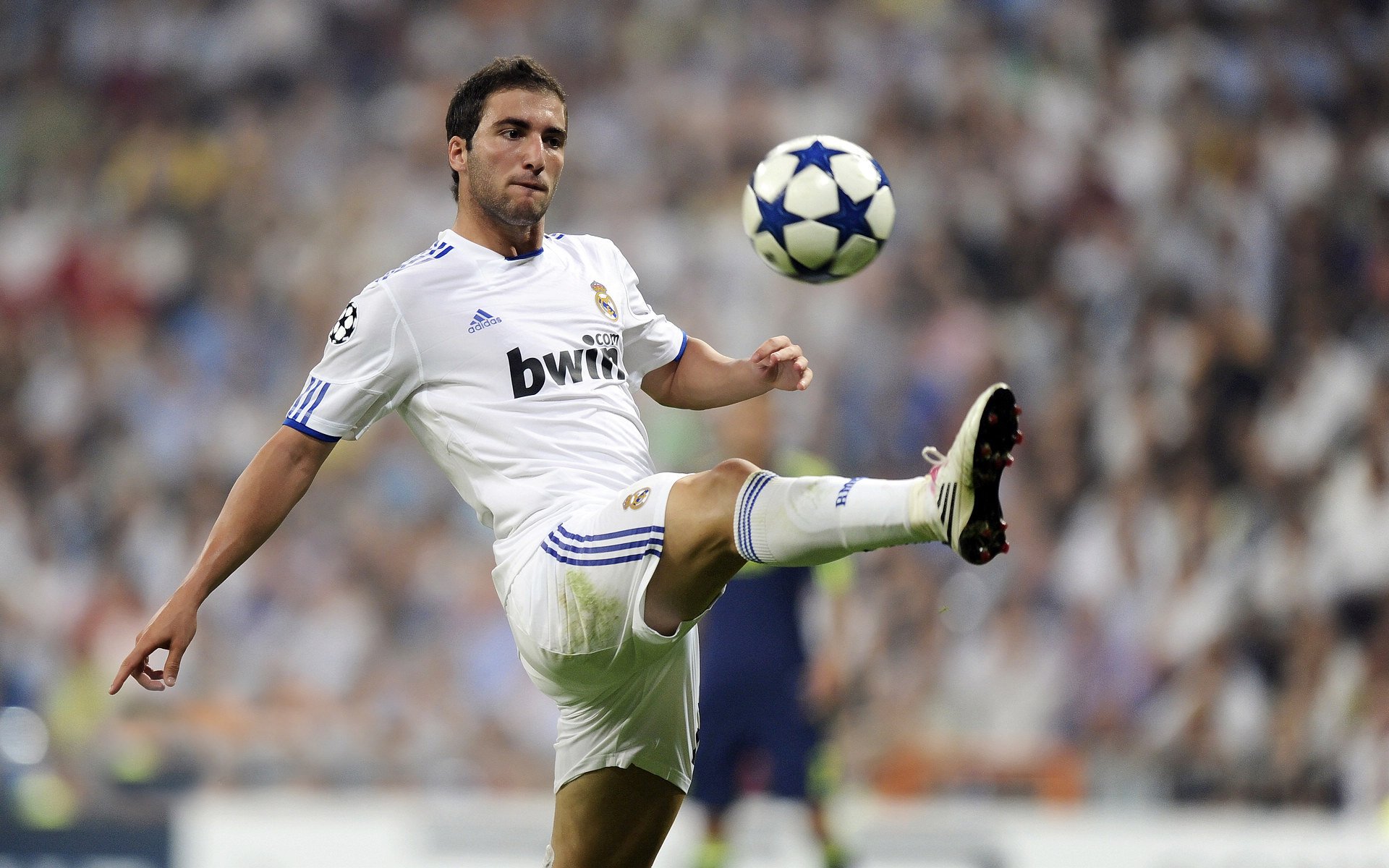 尤文图斯引进中场大将,意甲冠军更进一步