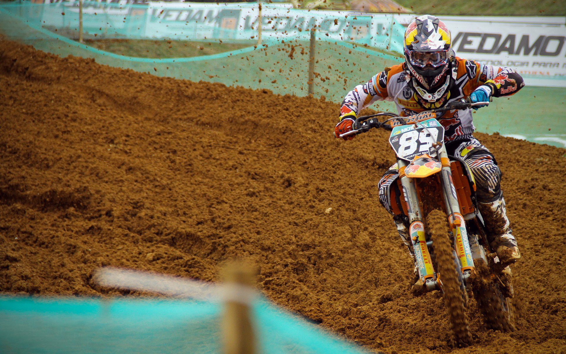 张伟丽感谢团队称从不靠一人赢球,张伟丽的比赛现场