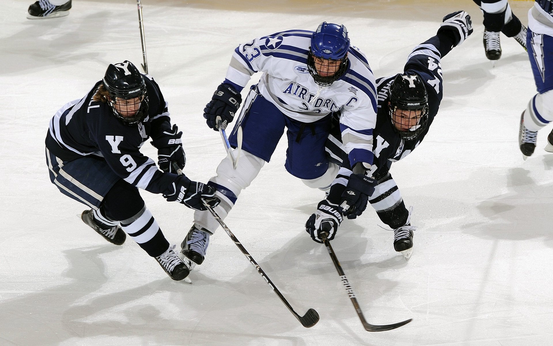未来足球赛事将实现全场实时数据分析，直播更精彩，足球 未来