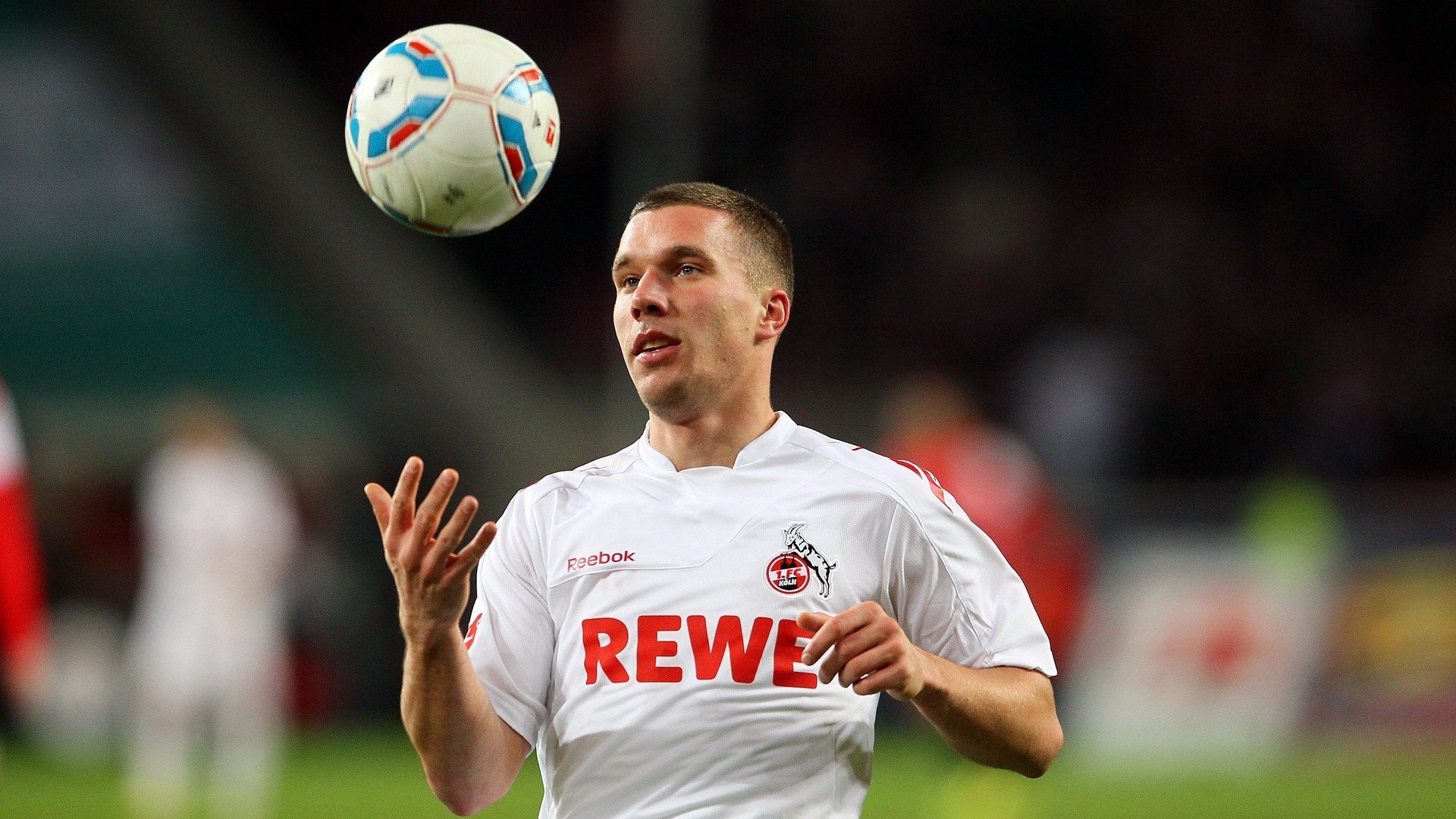 欧洲杯创新的观赛互动体验，欧洲杯创新的观赛互动体验有哪些